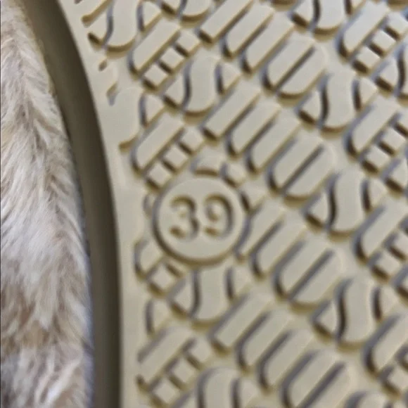 Freedom Moses KUSH COLLECTION Sativa Cozy Tan Winter Boots for Women - Picture 13 of 16